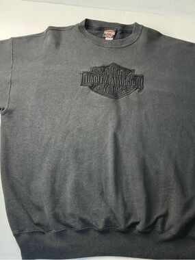 Harley-Davidson Black Embossed Logo Crew Sweatshirt